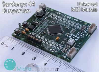 MIDI modul Sardonyx 44 Duoporton ve srovnání s centimetrovým pravítkem