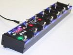 MIDI Grande 12F1D je MIDI ovladač s osmi nožními tlačítky